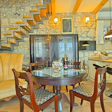 Casa Batana Hébergement de vacances *